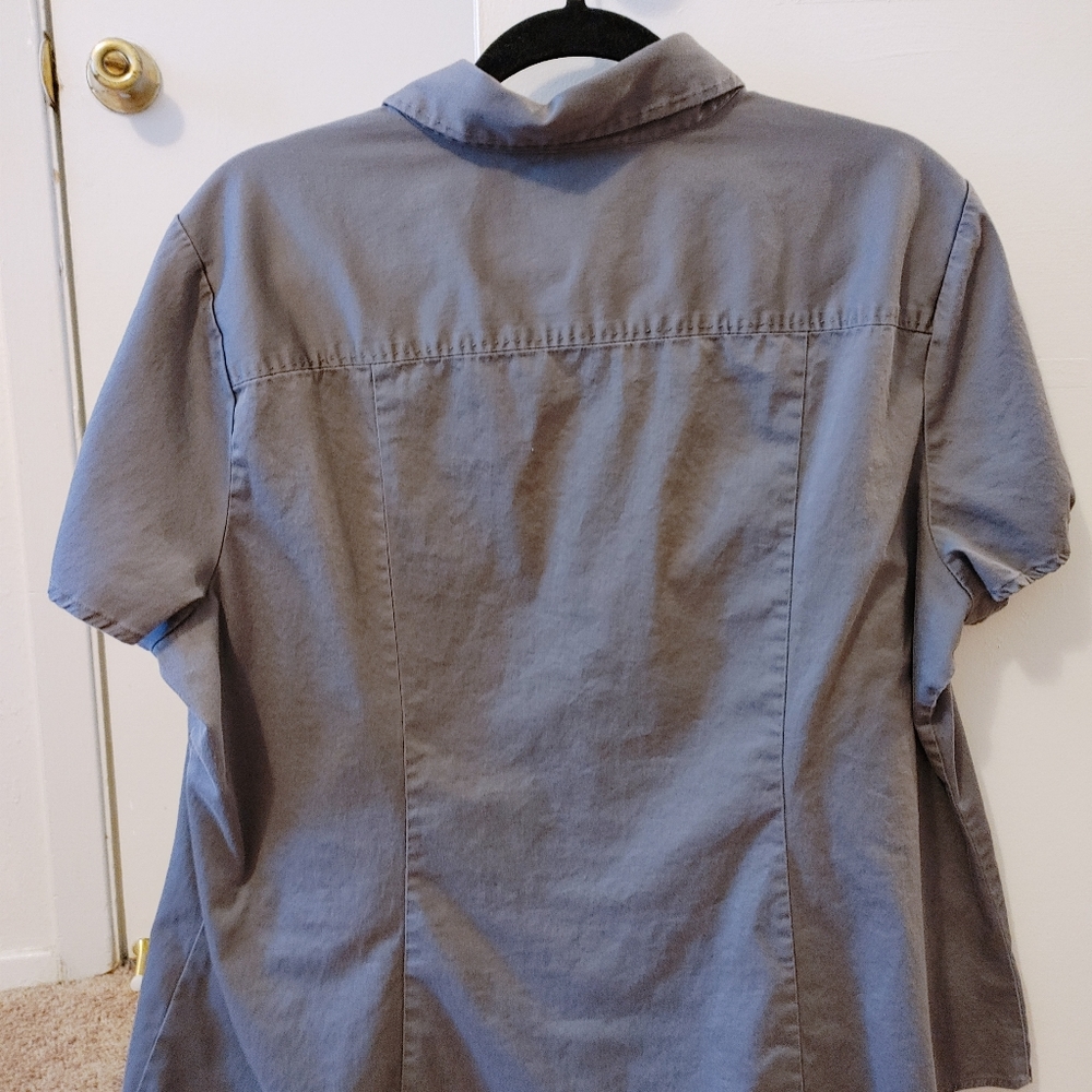 Cato button up - Picture 2 of 3